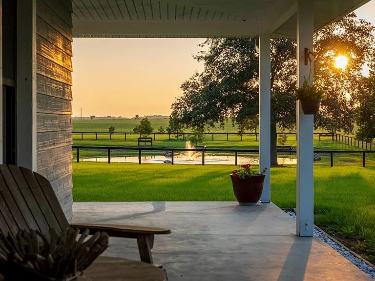 3650 SE 165th Ave, Morriston, FL 32668