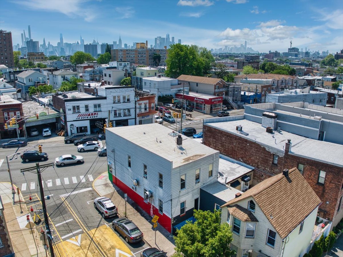 6245 Kennedy Boulevard, North Bergen, NJ