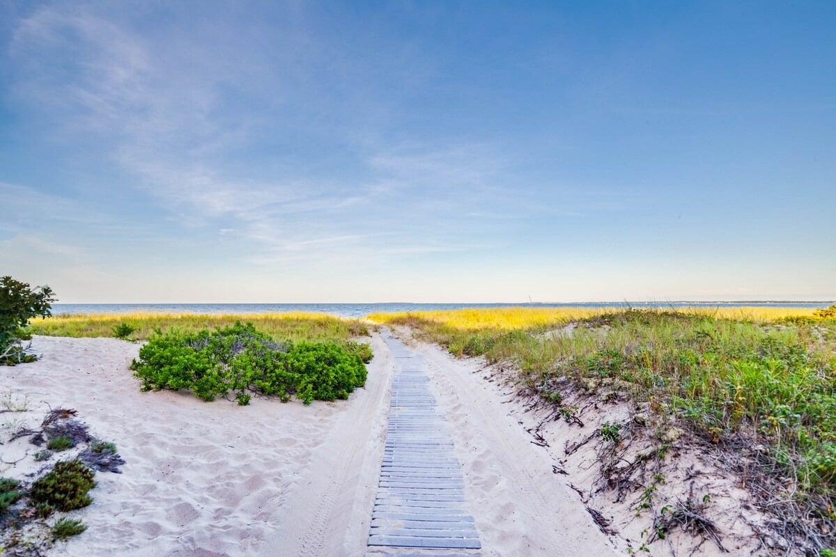Martha's Vineyard Waterfront Retreat