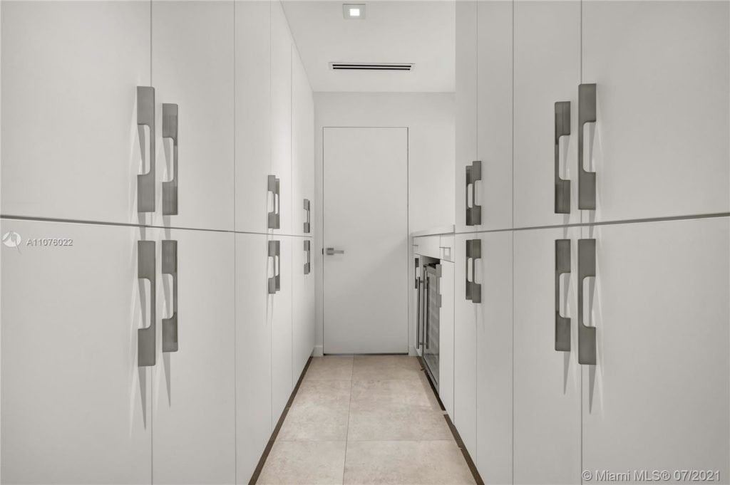 Key Biscayne Estate Closes at $8.25M