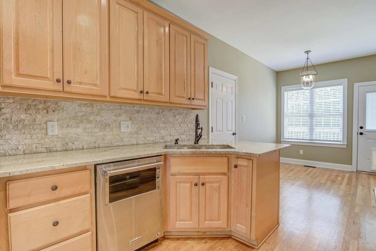 223 Kintyre Dr