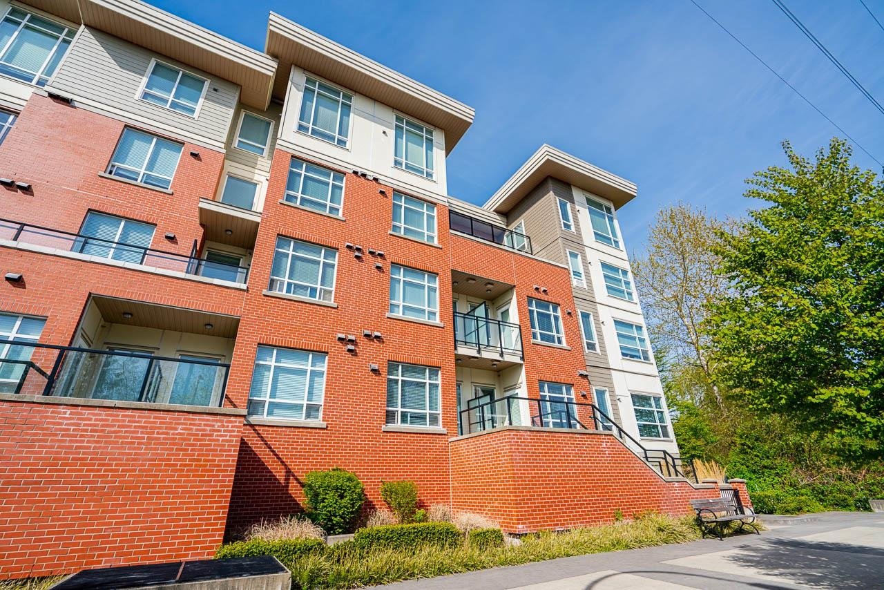 F104-20211 66 Ave