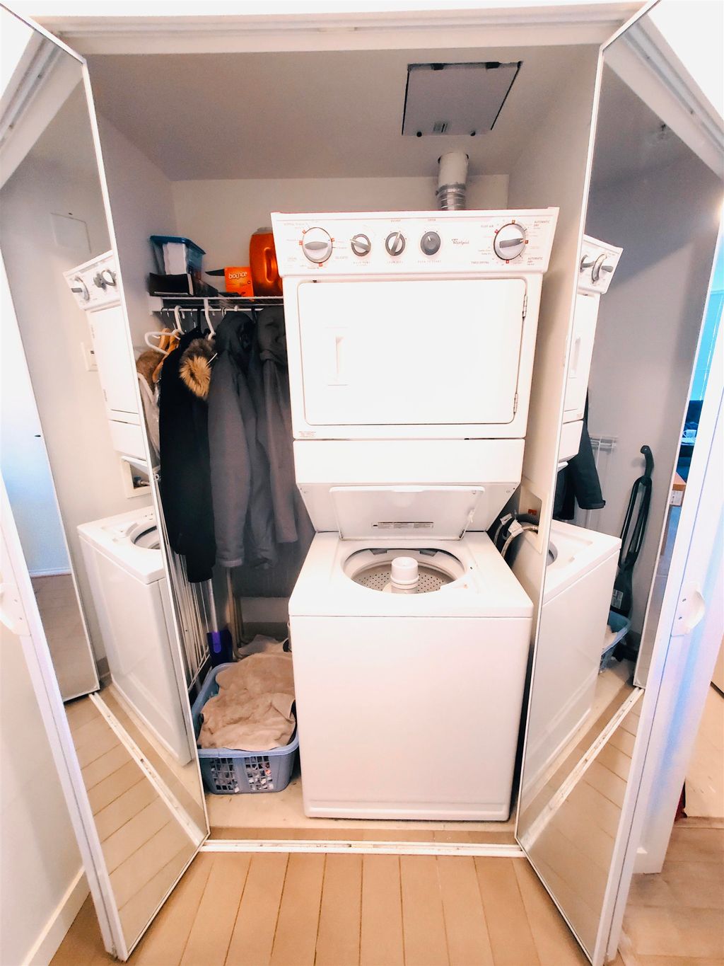 233 Robson St, #2309