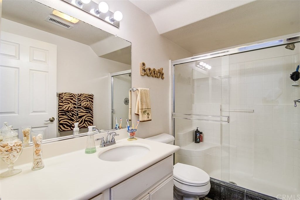 7461 Shelter Cove Cir