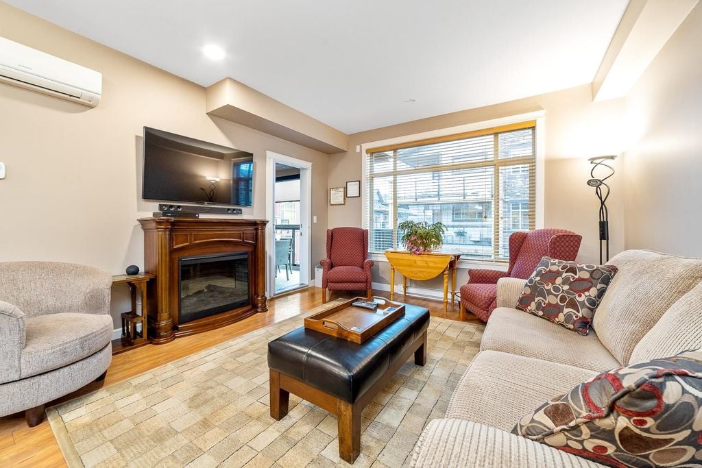 8258 207A St, #404