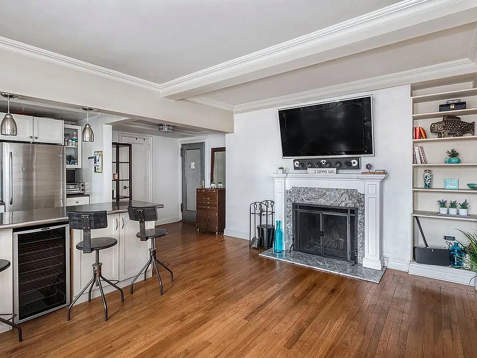 205 E 78th, #9R