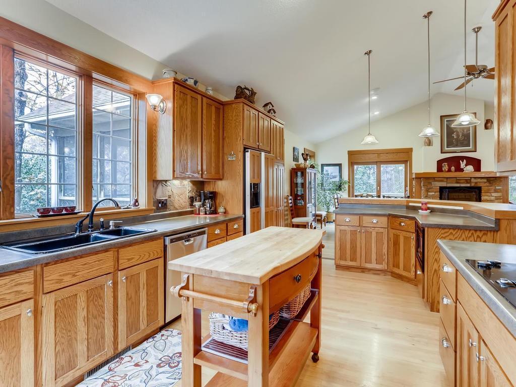 247 Saddle Ridge Ln