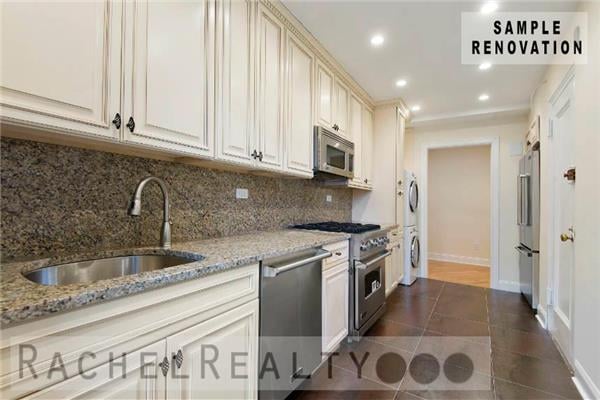 825 W End Ave, #13C