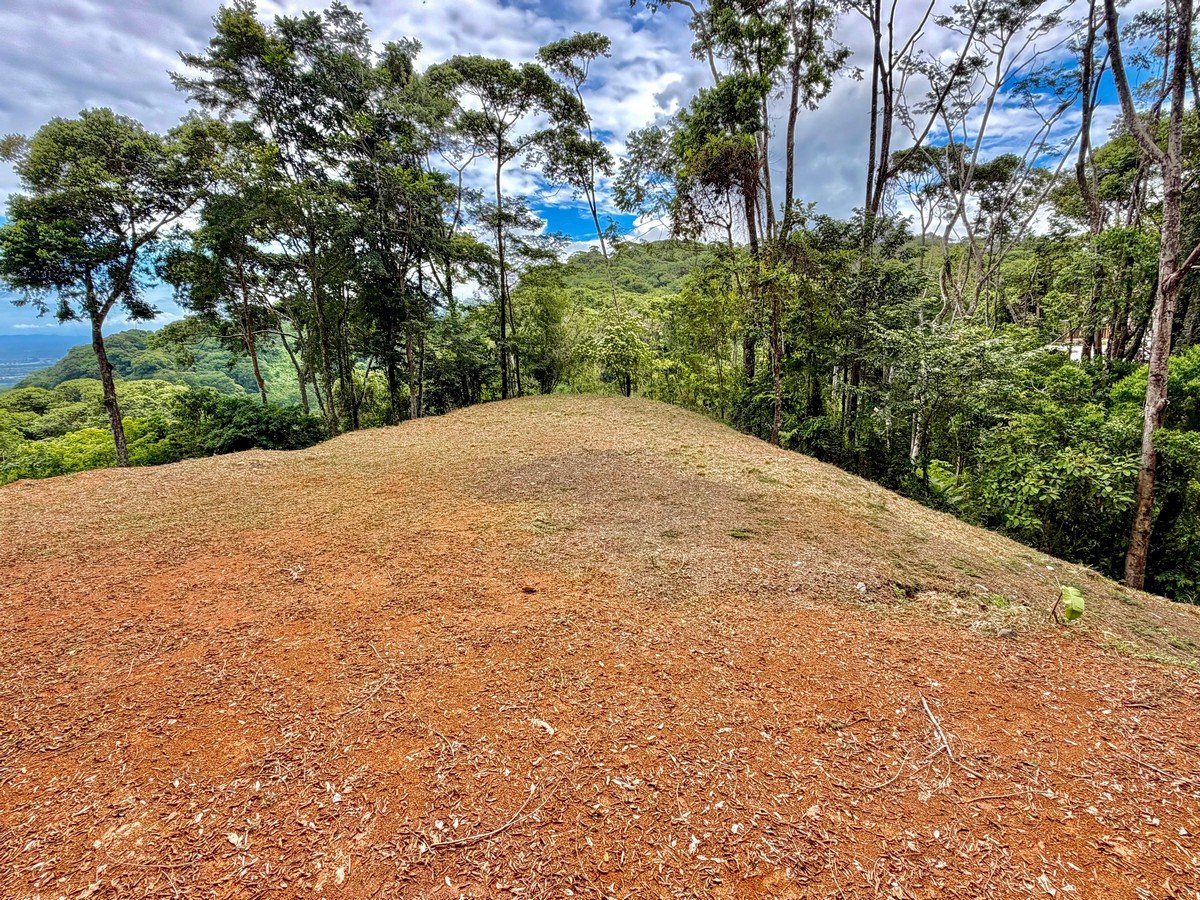 1.3 ACRES- Spectacular Ocean View Estate Lot in Lagunas de Barú, Dominical, 15min to Beaches!!!