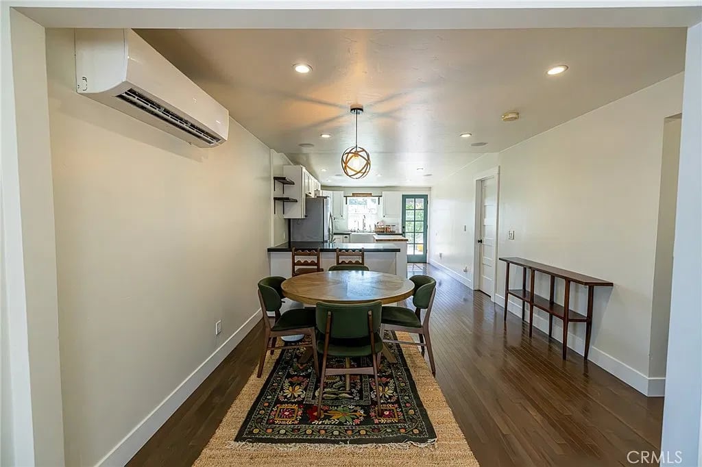 630 W Wilshire Ave