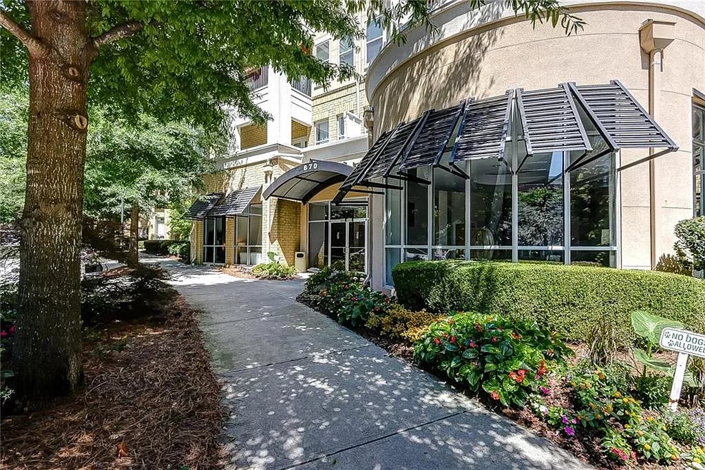 870 Inman Village Pkwy NE