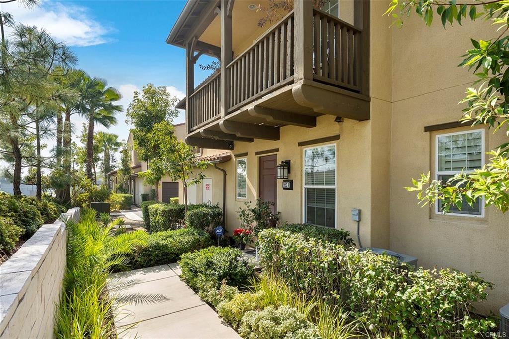 950 N Chaparral Lane Unit#A, Azusa, CA 91702
