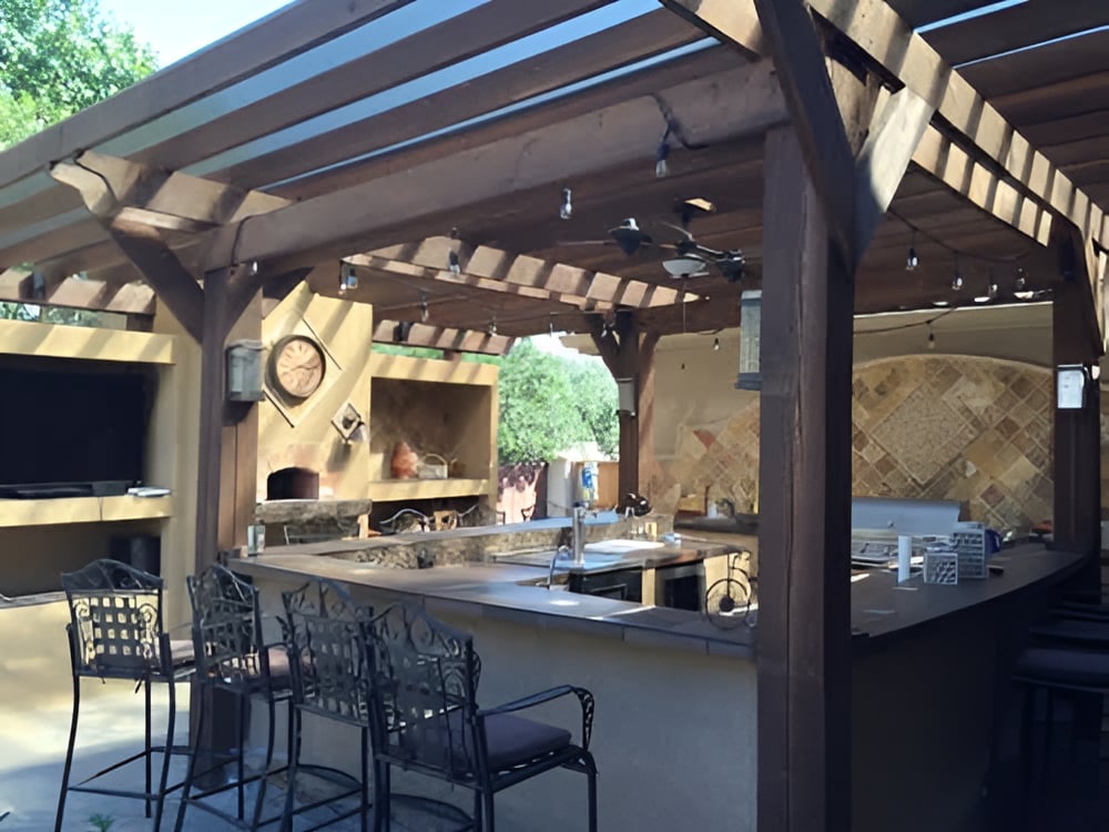 Kitchen Trends for Outdoor Spaces