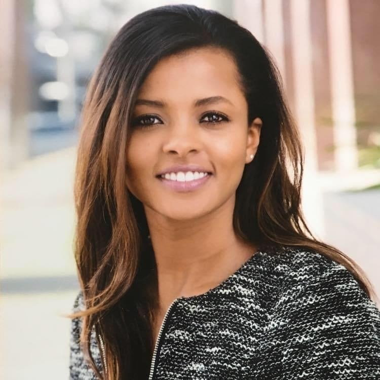 Hanna Abebe Arlington, VA Real Estate Agent Headshot
