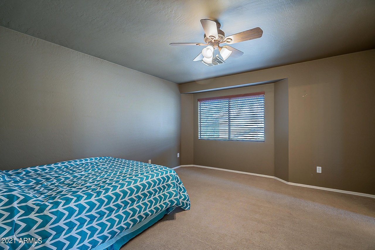 1709 E Kaibab Dr