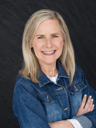 Vicki DiProfio Cary, NC Real Estate Agent Headshot