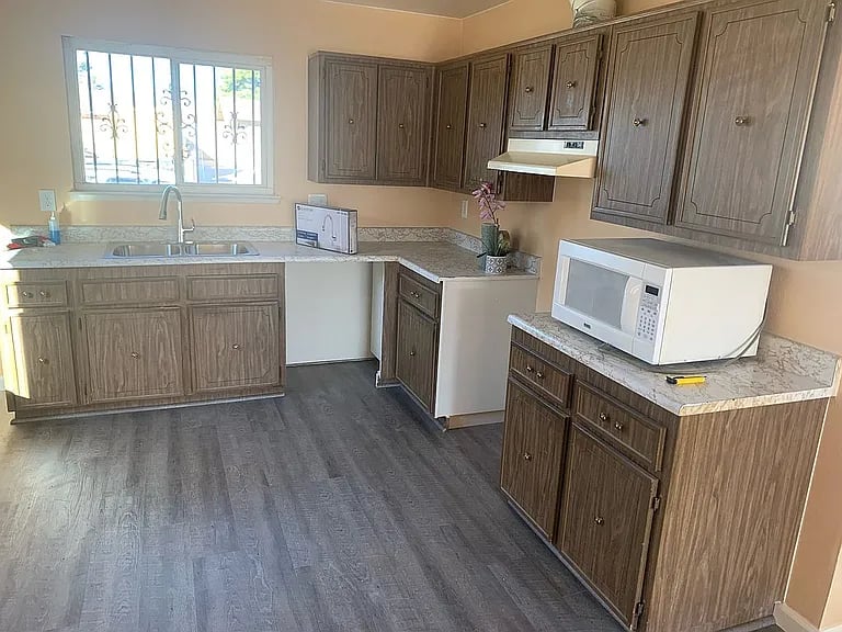 262 Bergin Dr
