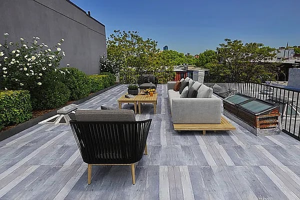 317 6th Street