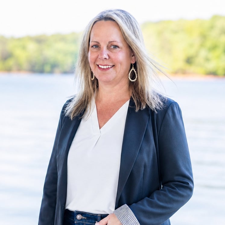 Laura Collier Gainesville, GA Real Estate Agent Headshot