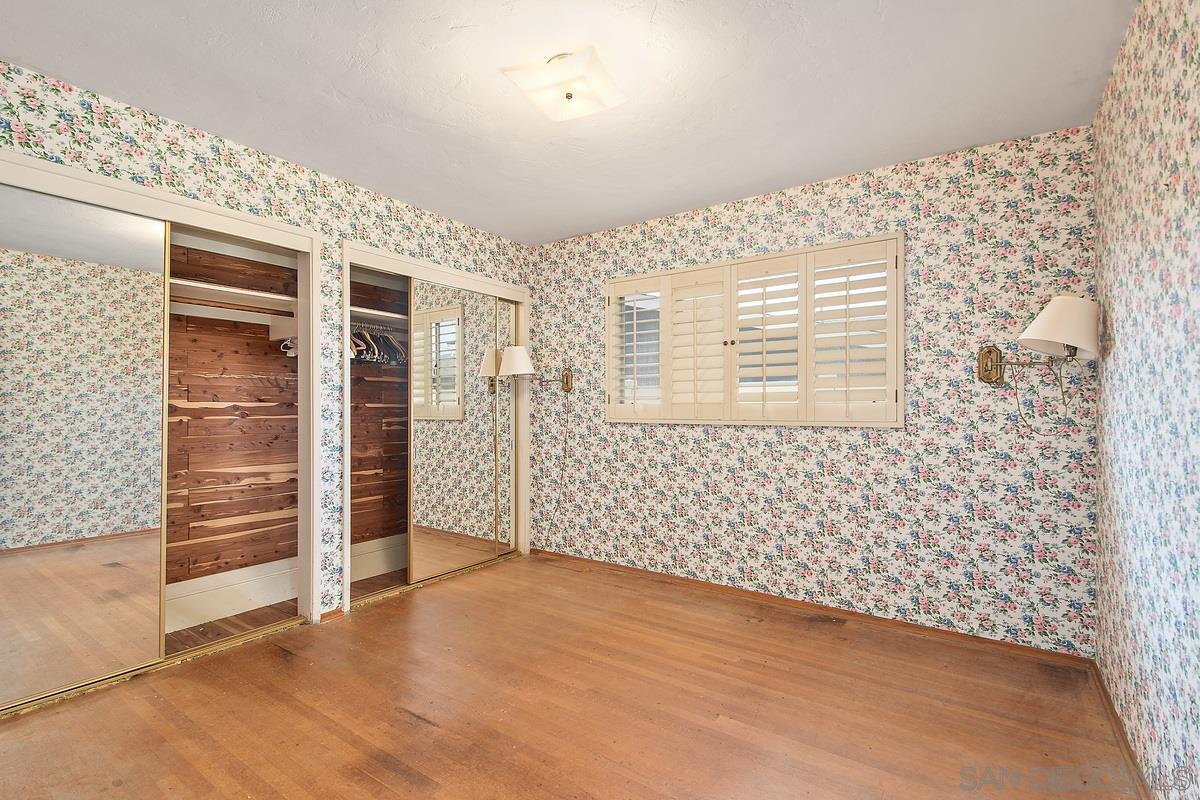 326 Bandera St