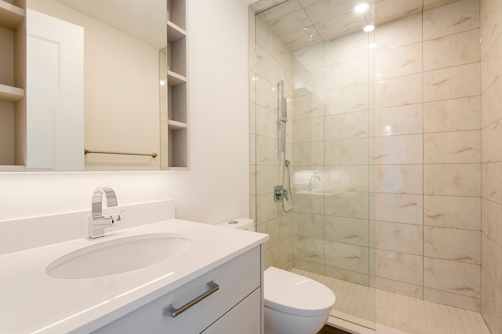 285 Avenue Road #601