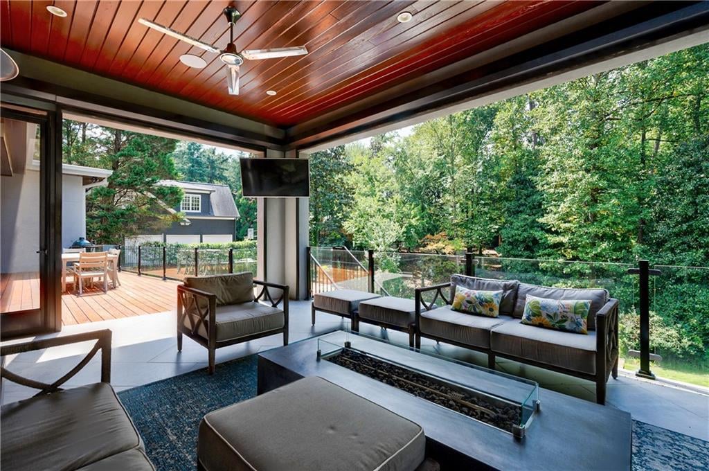 Statewood Drive