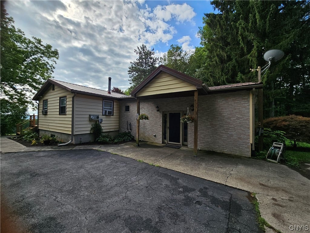 155 Poole Rd
