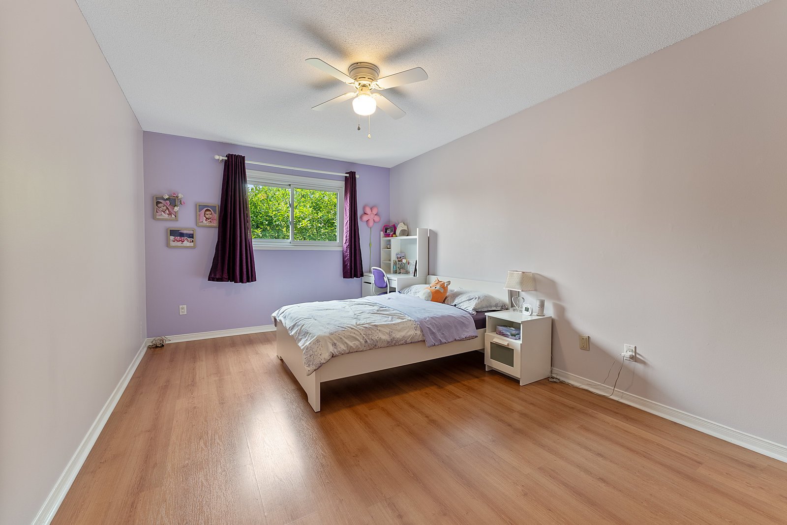 28 Thornway Ave