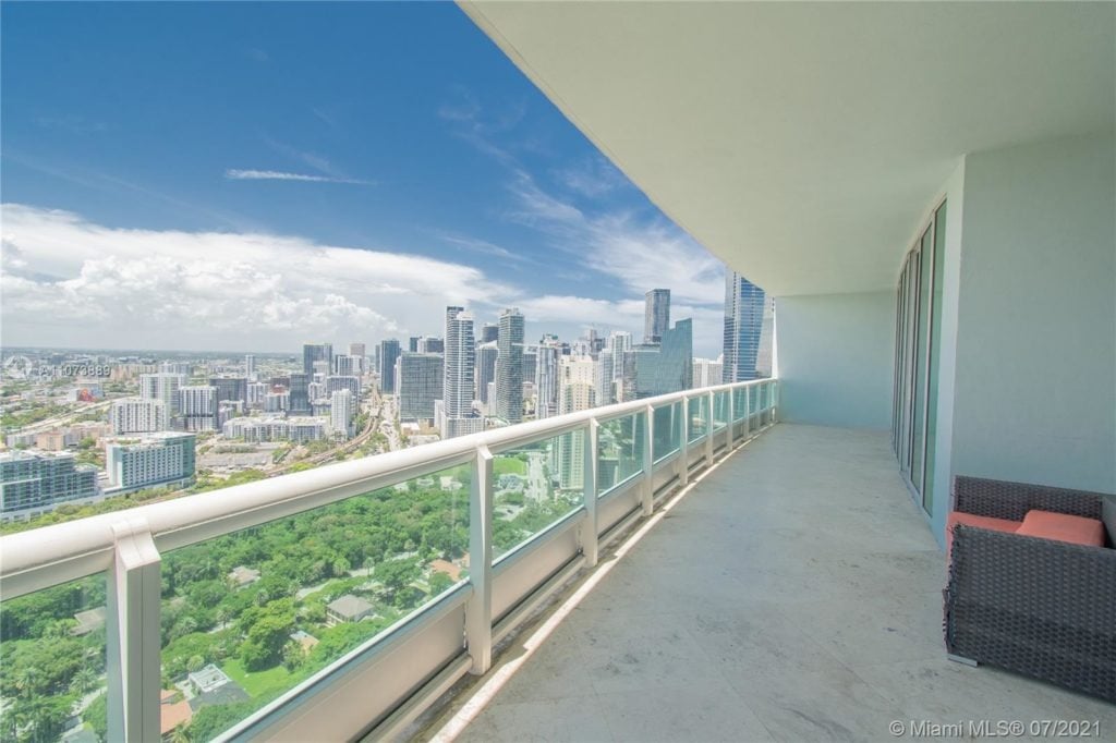 Brickell’s Santa Maria PH4302 Sold at $5,350,000
