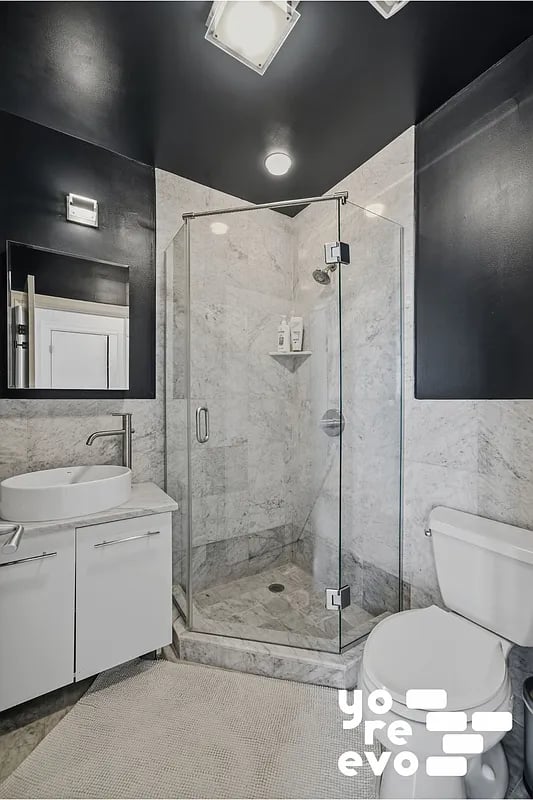 35 Underhill Avenue Unit: B4I