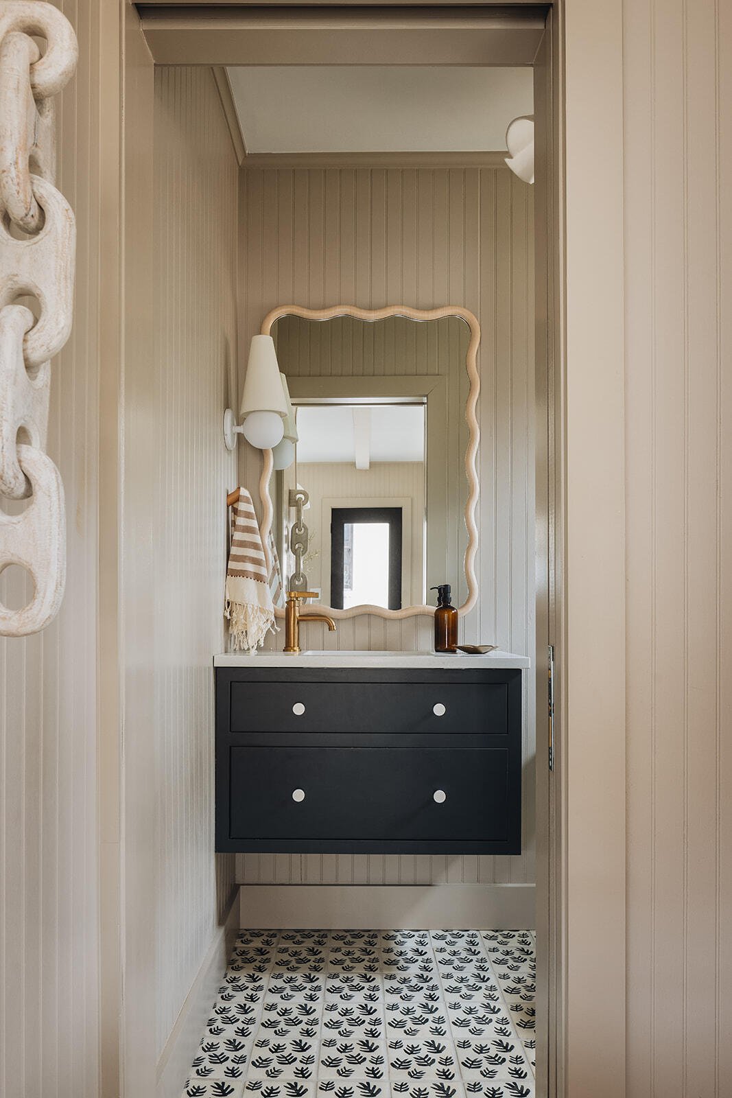 10222 Town Line Road A,B,C,D