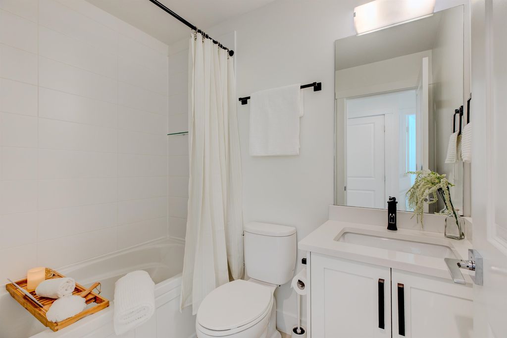 16433 19 Ave, #42