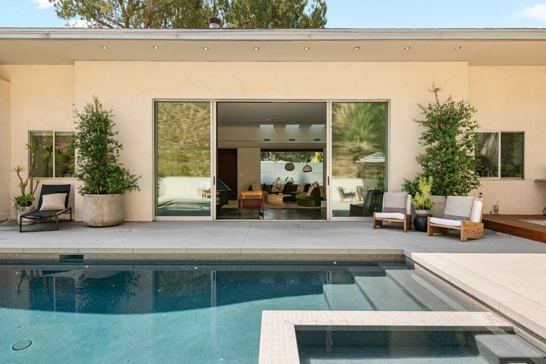 Northstar Pavilion, Amor Rd, 90046