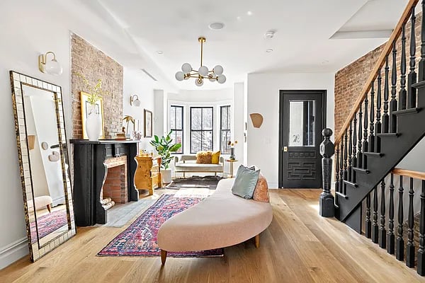 915 Jefferson Avenue