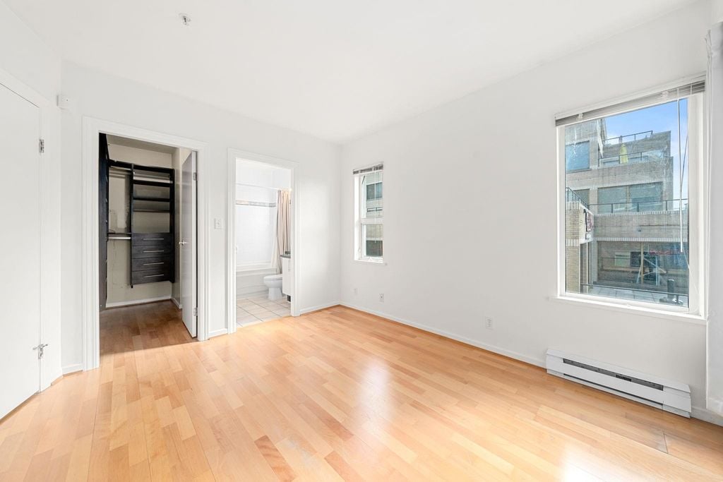 1688 Cypress St, #309