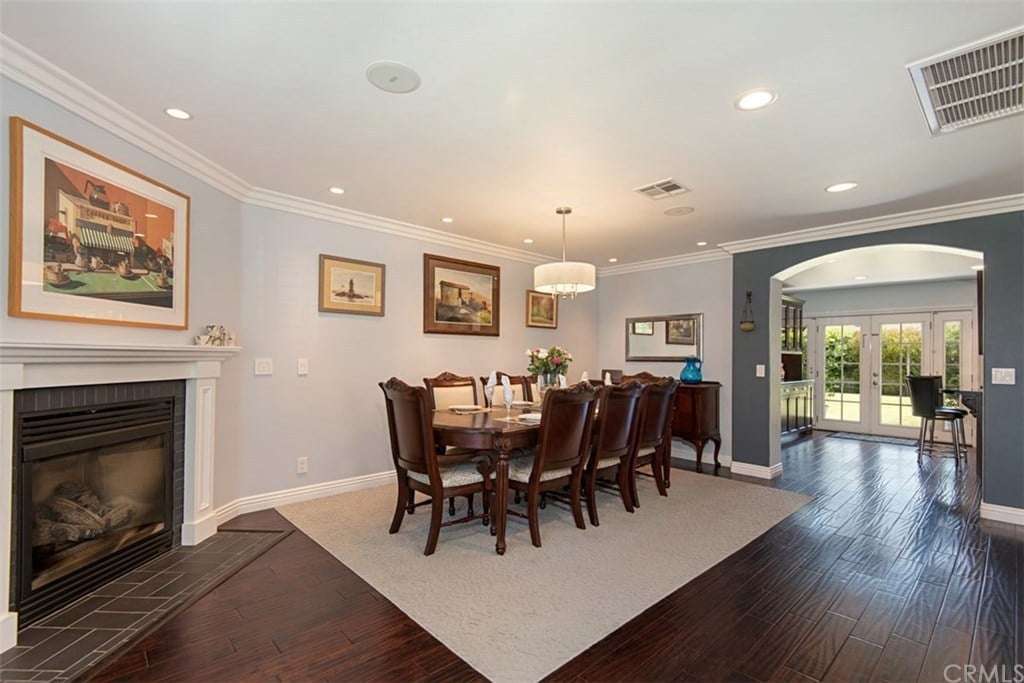 1431 Kenneth Dr