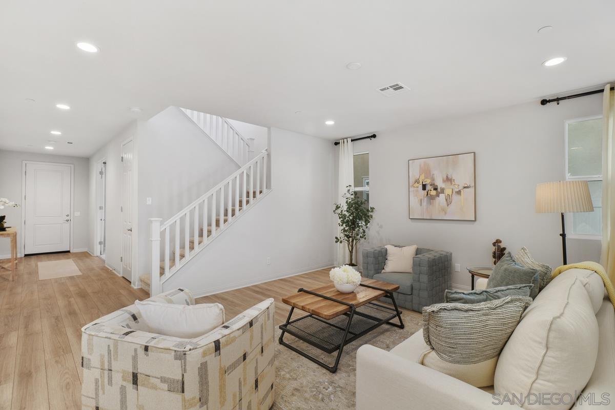 30833 Palette Rd