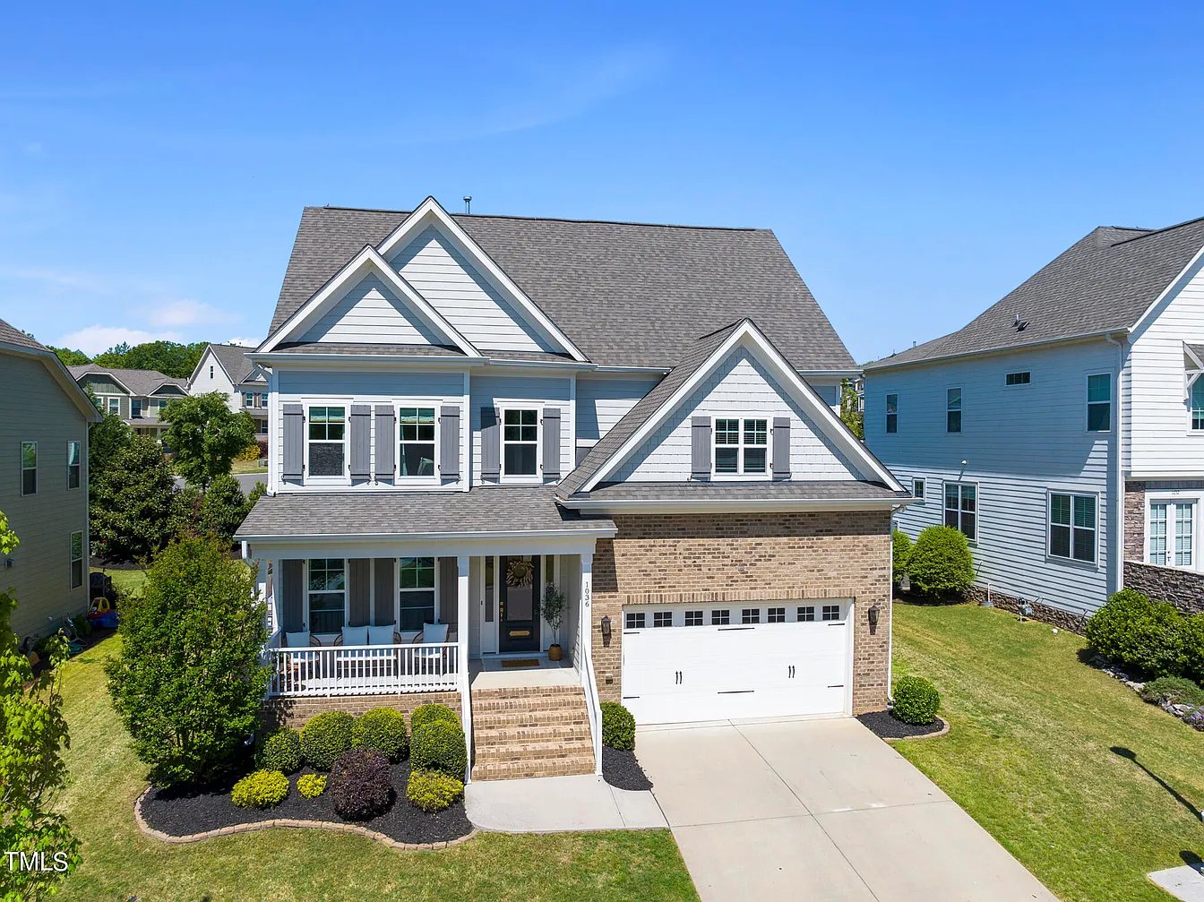 1036 Woodland Grove Way