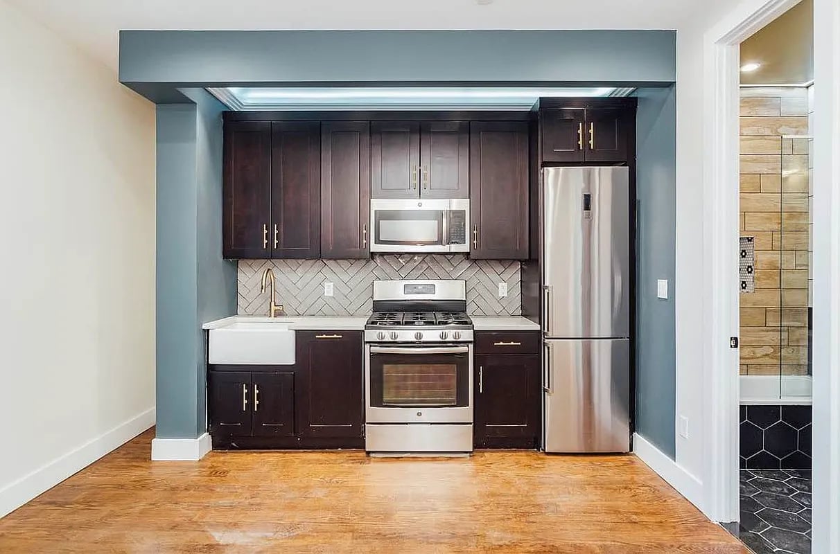 104 Central Avenue 4F