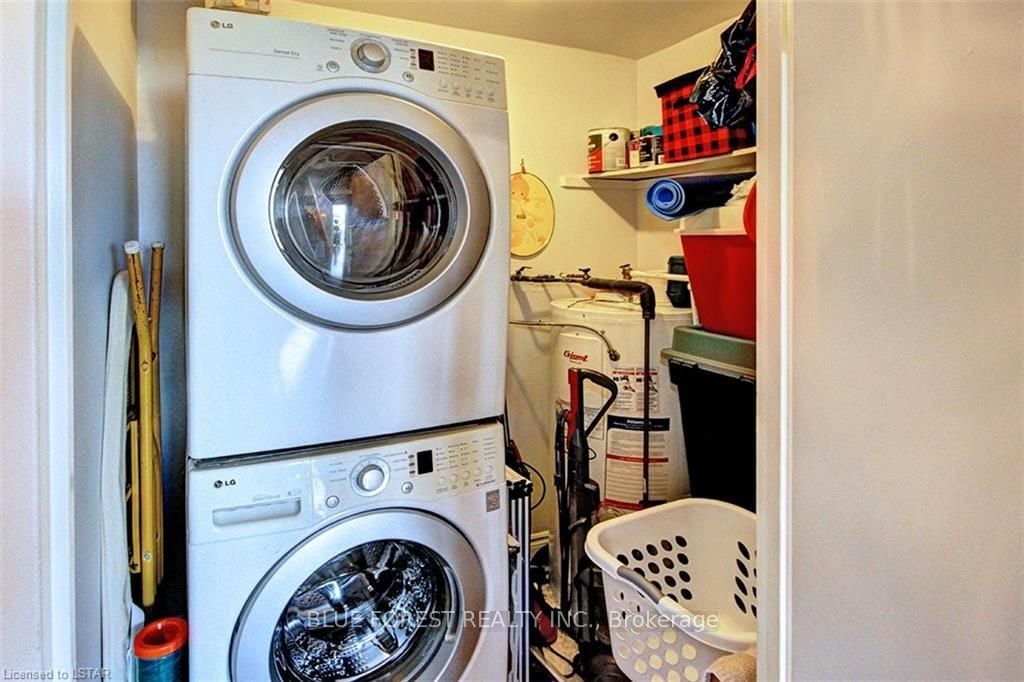 858 Commissioners Rd E 1103