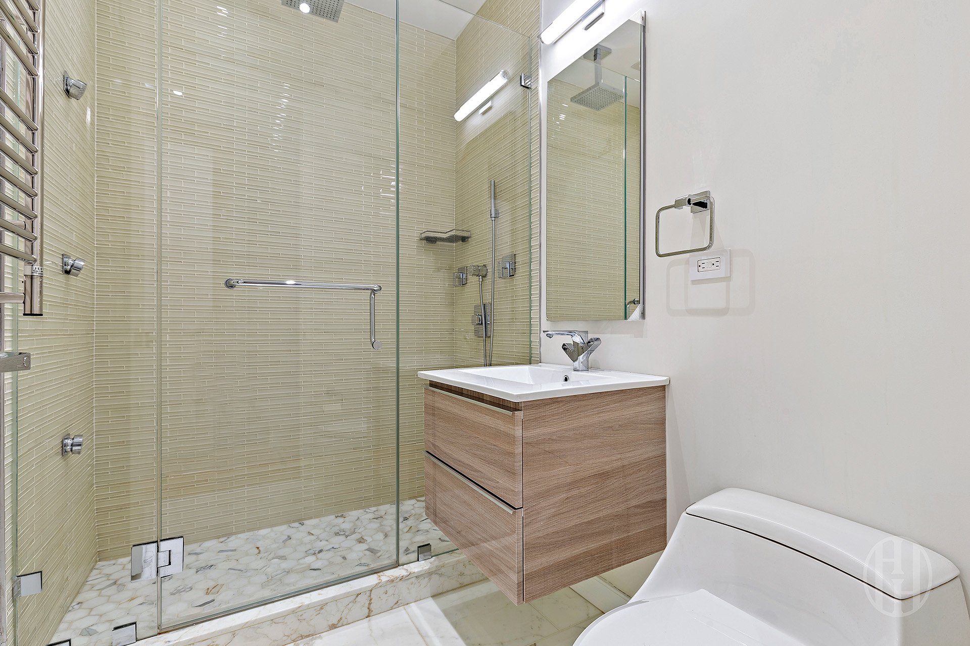 310 East 53rd Street #24C