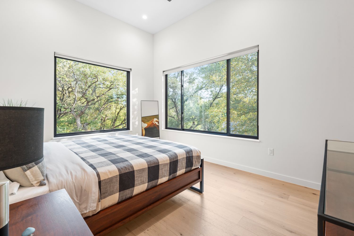 1703 Mariposa Dr.