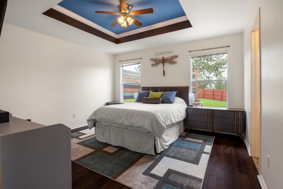 107 Western Cv