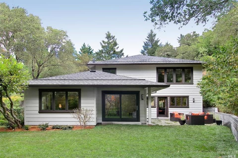 27 Evergreen Dr