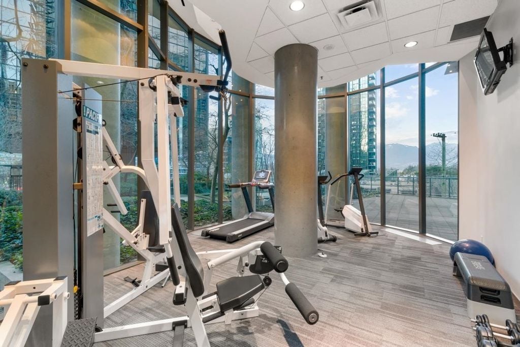 1331 W Georgia St, #707