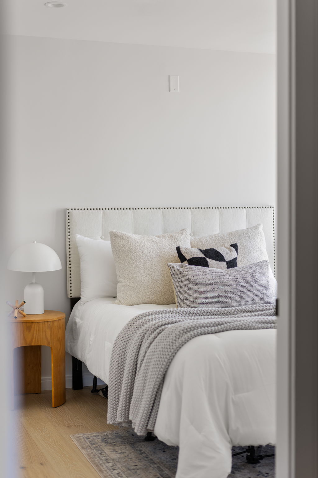 Somerville-125 Lowell St - The Belmont