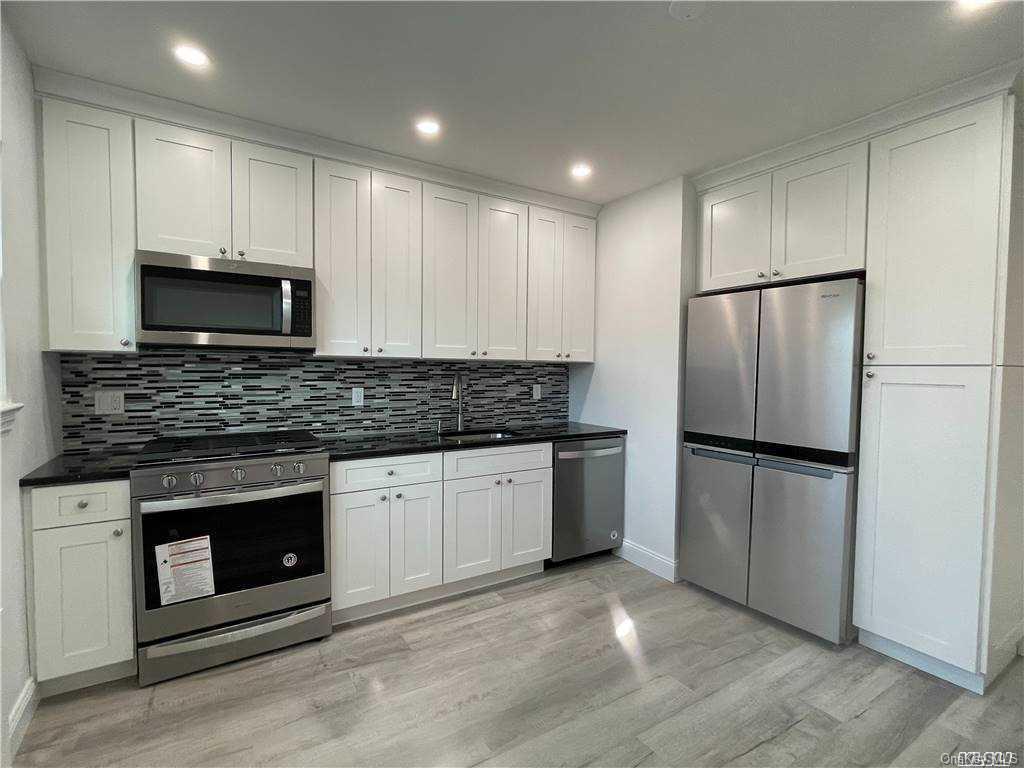 183-12 58 Ave #B