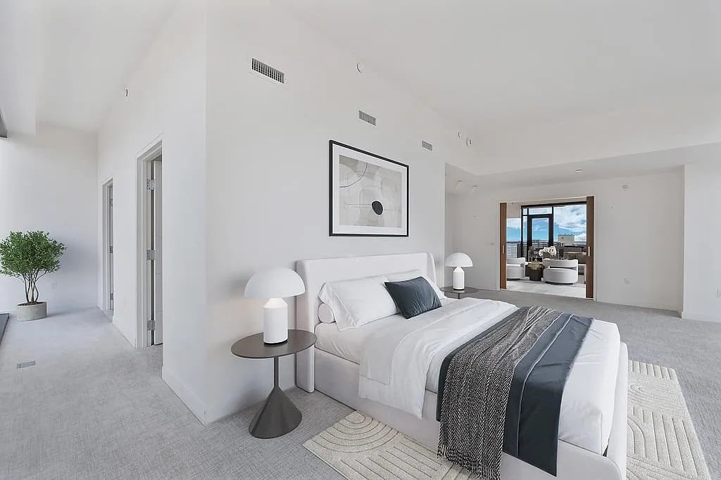500 J St #1701