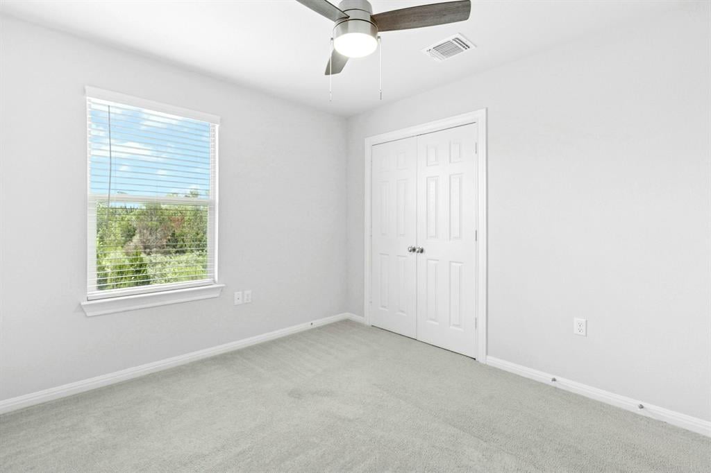 Just Listed in East Parke!