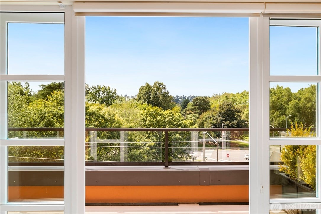 410 NE 70th Street #502